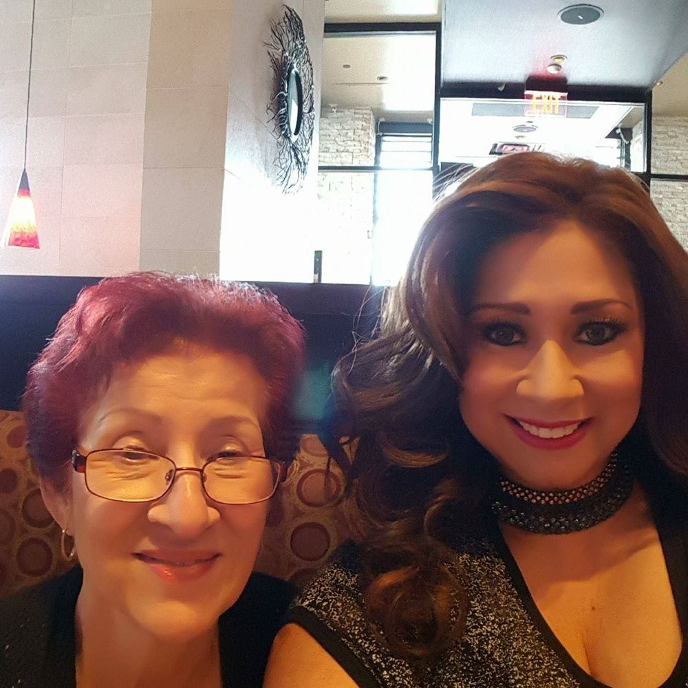 Meet your Posher, Linda